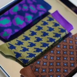 (3 pair) vintage design sock bundle